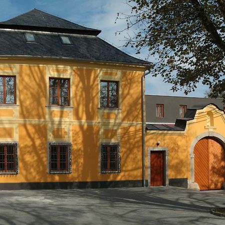 Hotel Fara Rancirov Igława Zewnętrze zdjęcie