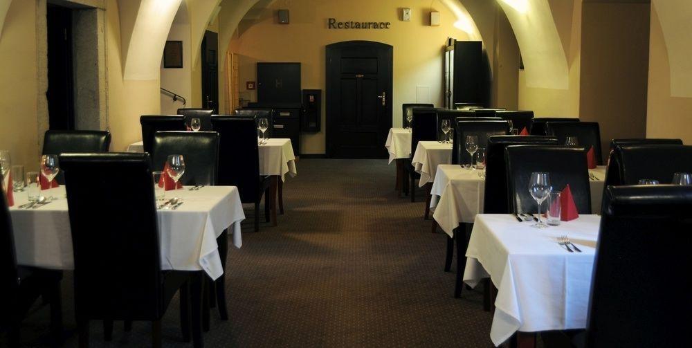 Hotel Fara Rancirov Igława Zewnętrze zdjęcie