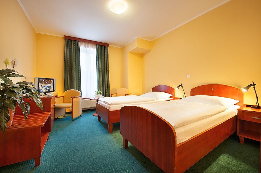 Hotel Fara Rancirov Igława Zewnętrze zdjęcie